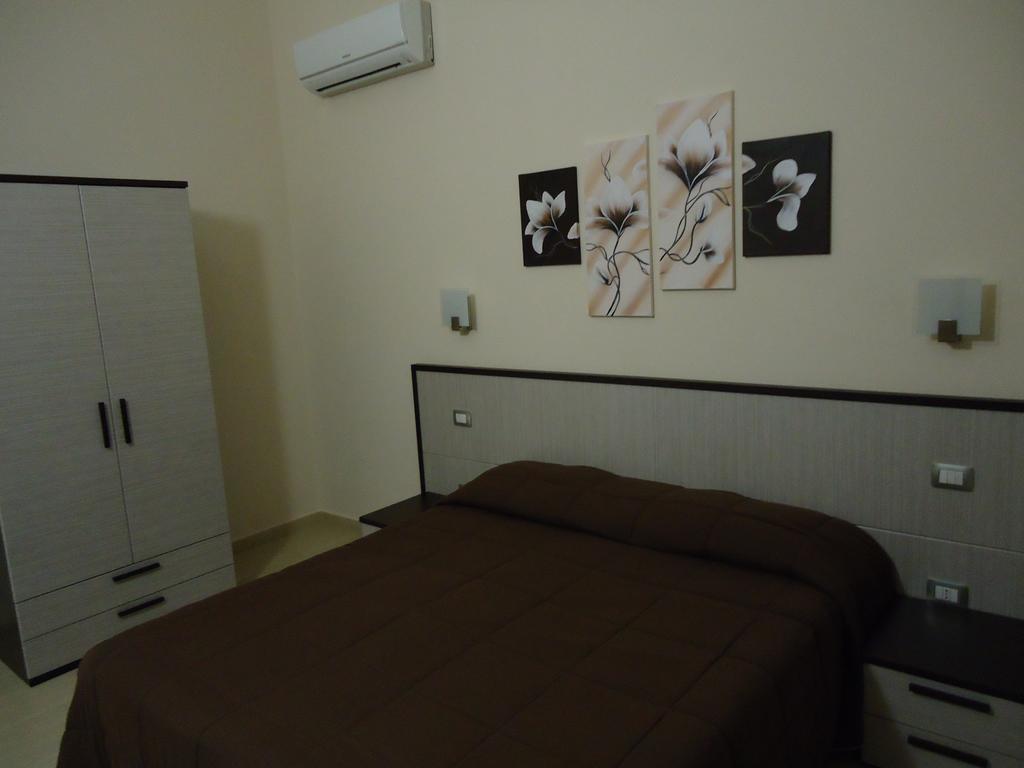 B&B L'Aurora Пула Экстерьер фото